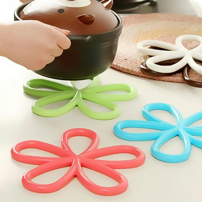 Flower Shape Anti-Slip Pot Holder Pan Pad Bowl Plate Dish Place-mat Cup Coaster Kitchen Dining Table Silicone Heat-Proof Mat