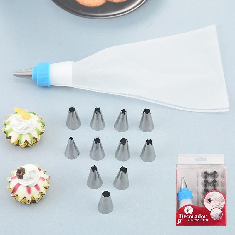 12 PC CAKE DECORATOR SET