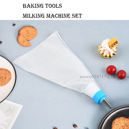 12 PC CAKE DECORATOR SET
