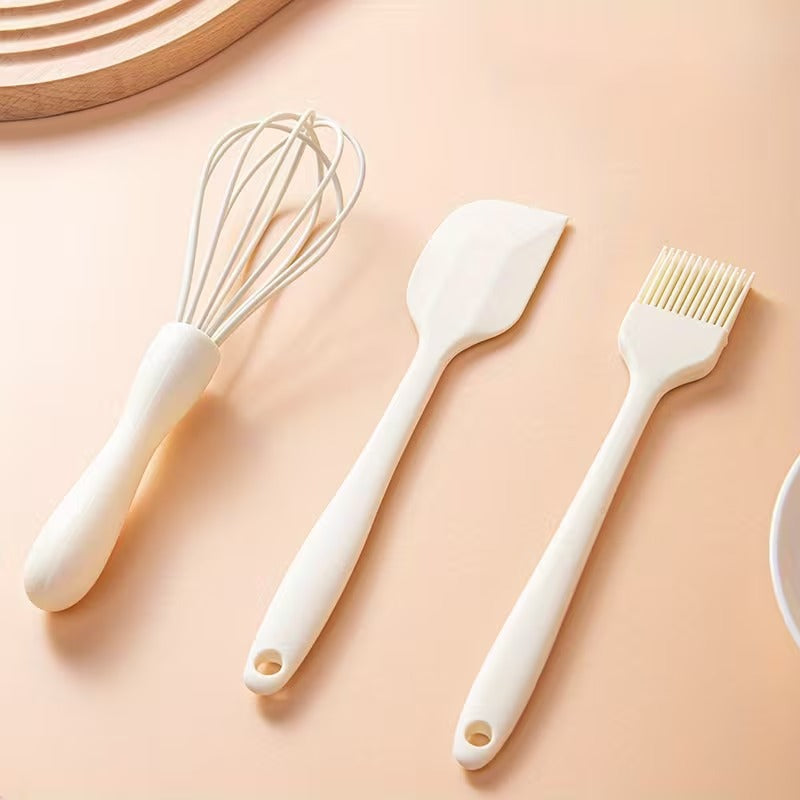 3 PIECE BAKING SET SILICONE SCRAPER EGG BEATER & GREASE BRUSH