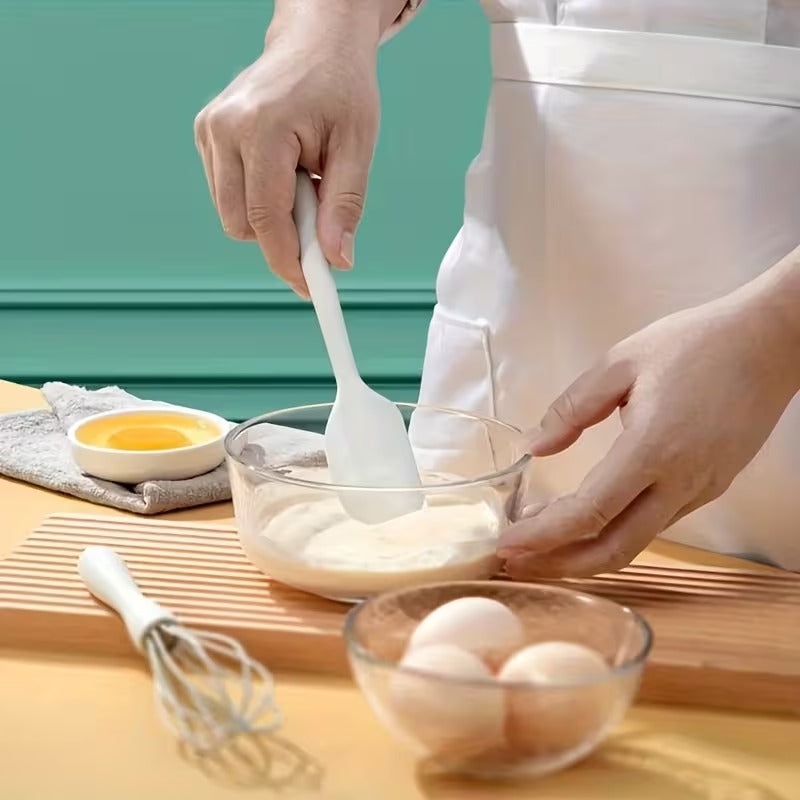3 PIECE BAKING SET SILICONE SCRAPER EGG BEATER & GREASE BRUSH