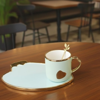 Luxury Heart-Shape Ceramic Coffee Mug with Gold Handle & Tray (1 Pc)