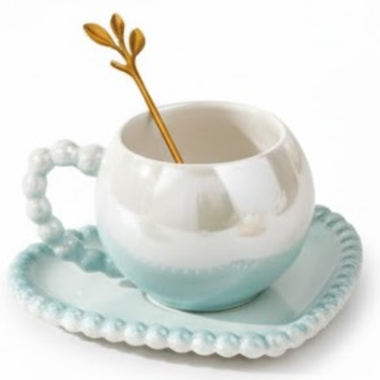 European Style Eco-Friendly Ceramic Coffee Cups New Bone China Tea Cups with Saucers Modern Design Coffee Set