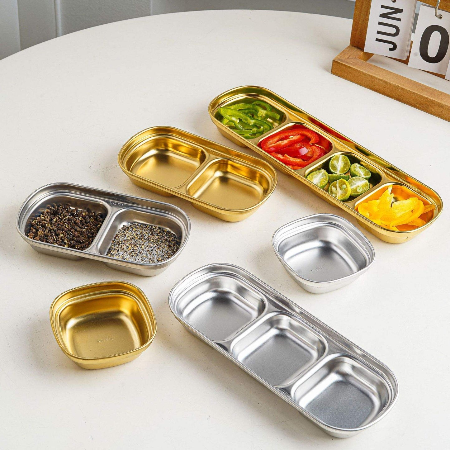 Golden Partition Round Sauce Tray
