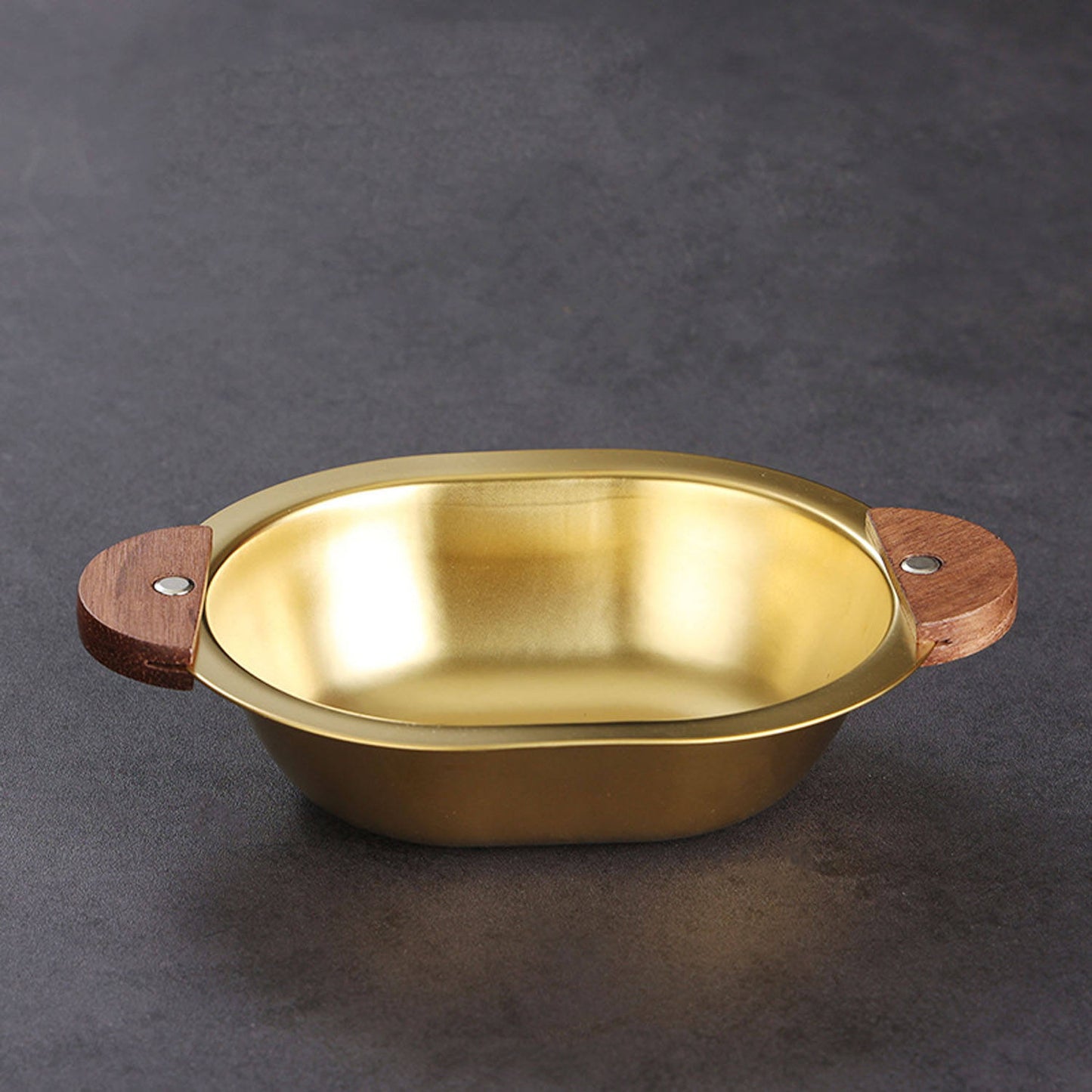 Golden Luxe Gravy Bowl – Wooden Handle Elegance