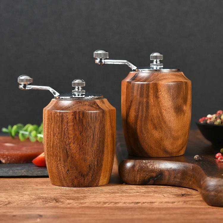 1 Piece Set Solid Wood Salt and Pepper - Image 5