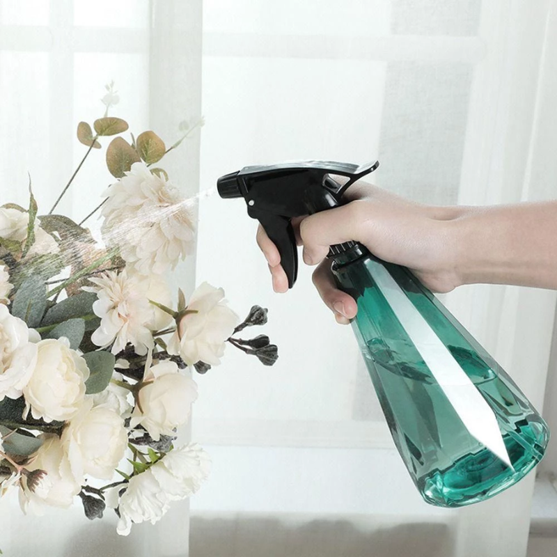 Diamond Plastic Spray Bottle 500ml For Travel Beauty Cleaning Gardening - Image 2
