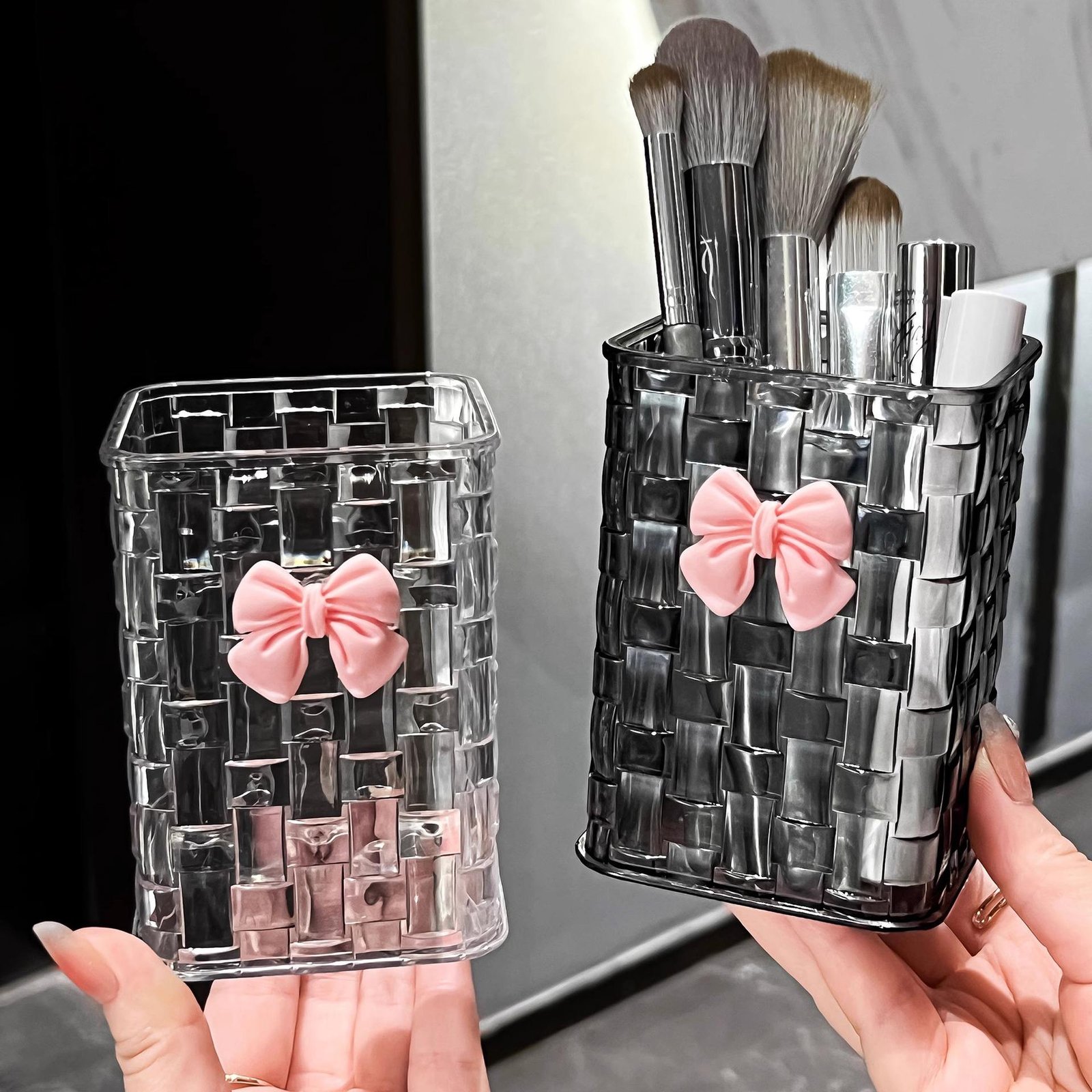 Clear Acrylic Makeup Brushes Storage Box - Image 3
