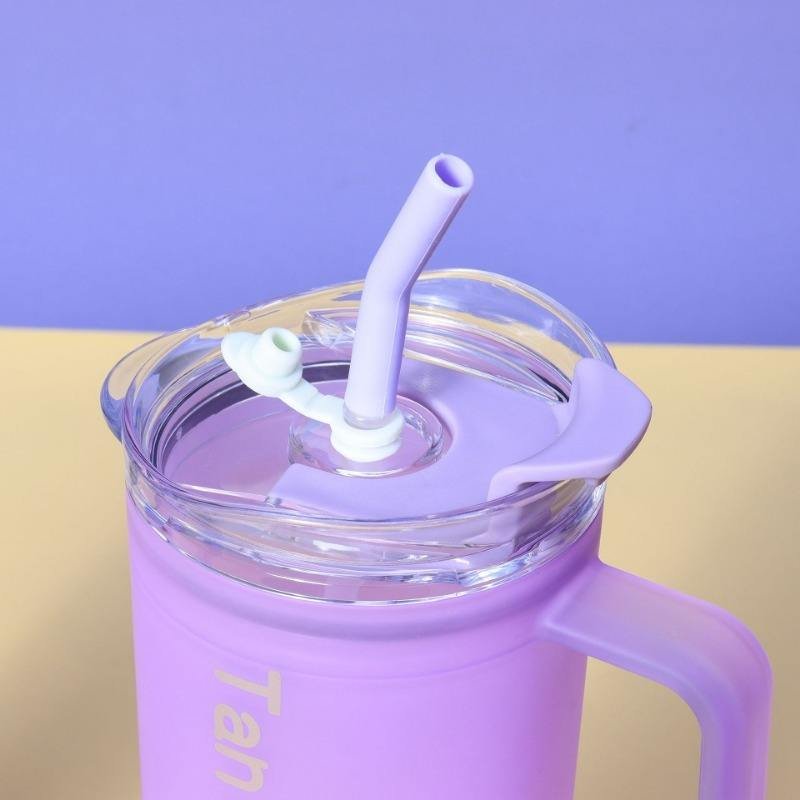 3-Piece Gradient Plastic Bootles Set With Straw Handle - Image 2