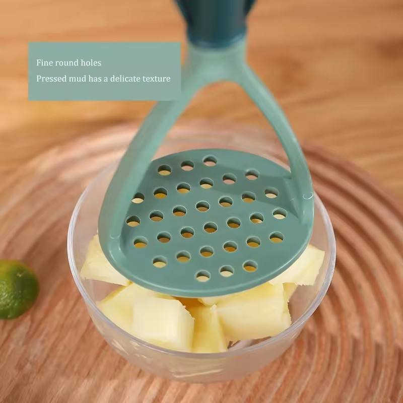 Plastic Potato Masher, Multifunctional Food Shredder - Image 4