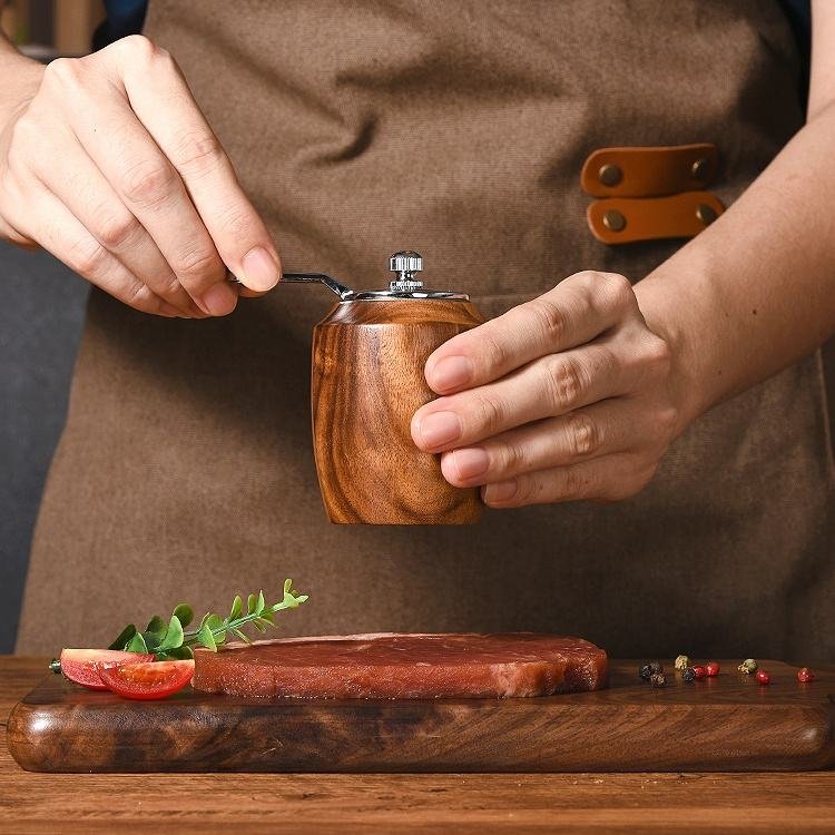 1 Piece Set Solid Wood Salt and Pepper - Image 2