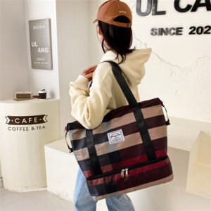 Waterproof High Capacity Fashion Plaid Travel Hand Bag