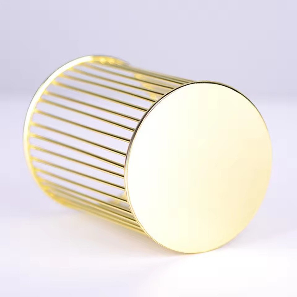 Nordic Wire Metal Desktop Pen Makeup Organizer - Image 5