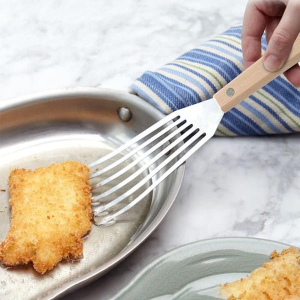 Stainless Steel Kitchen Spatula with Wooden Handle – Durable Cooking - Image 4